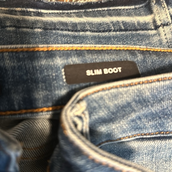 Judy Blue jeans - Picture 4 of 5